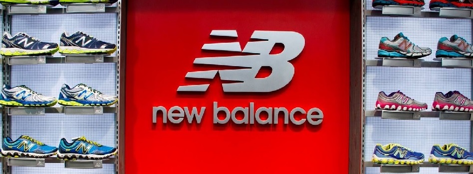New Balance firma con Luanvi para la distribución de su línea de equipaciones profesionales